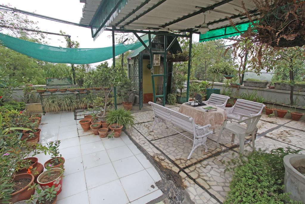 Nina Kochhar'S Homestay Neu-Delhi Exterior foto