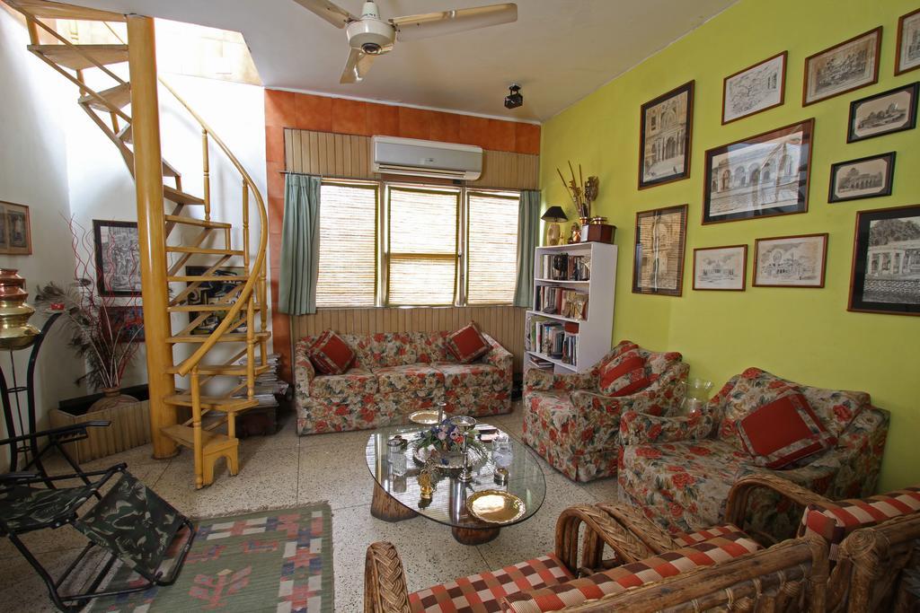 Nina Kochhar'S Homestay Neu-Delhi Exterior foto